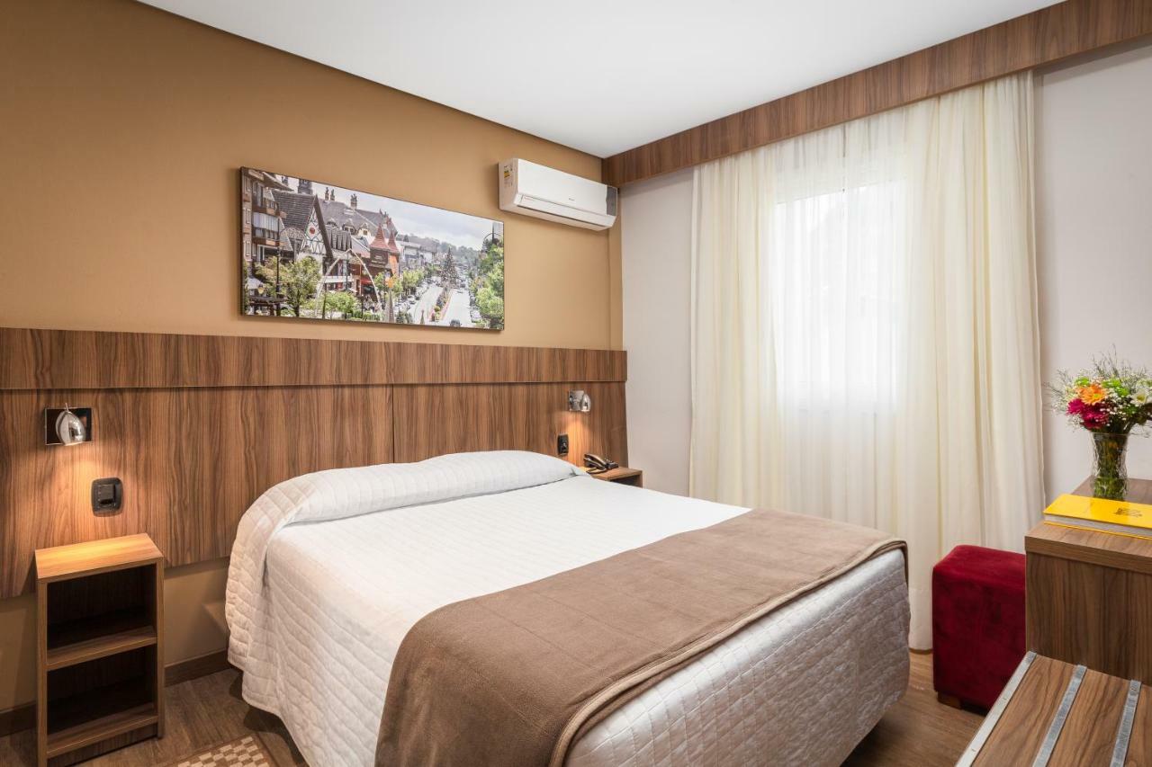 Hotel Fioreze Centro Грамаду Экстерьер фото